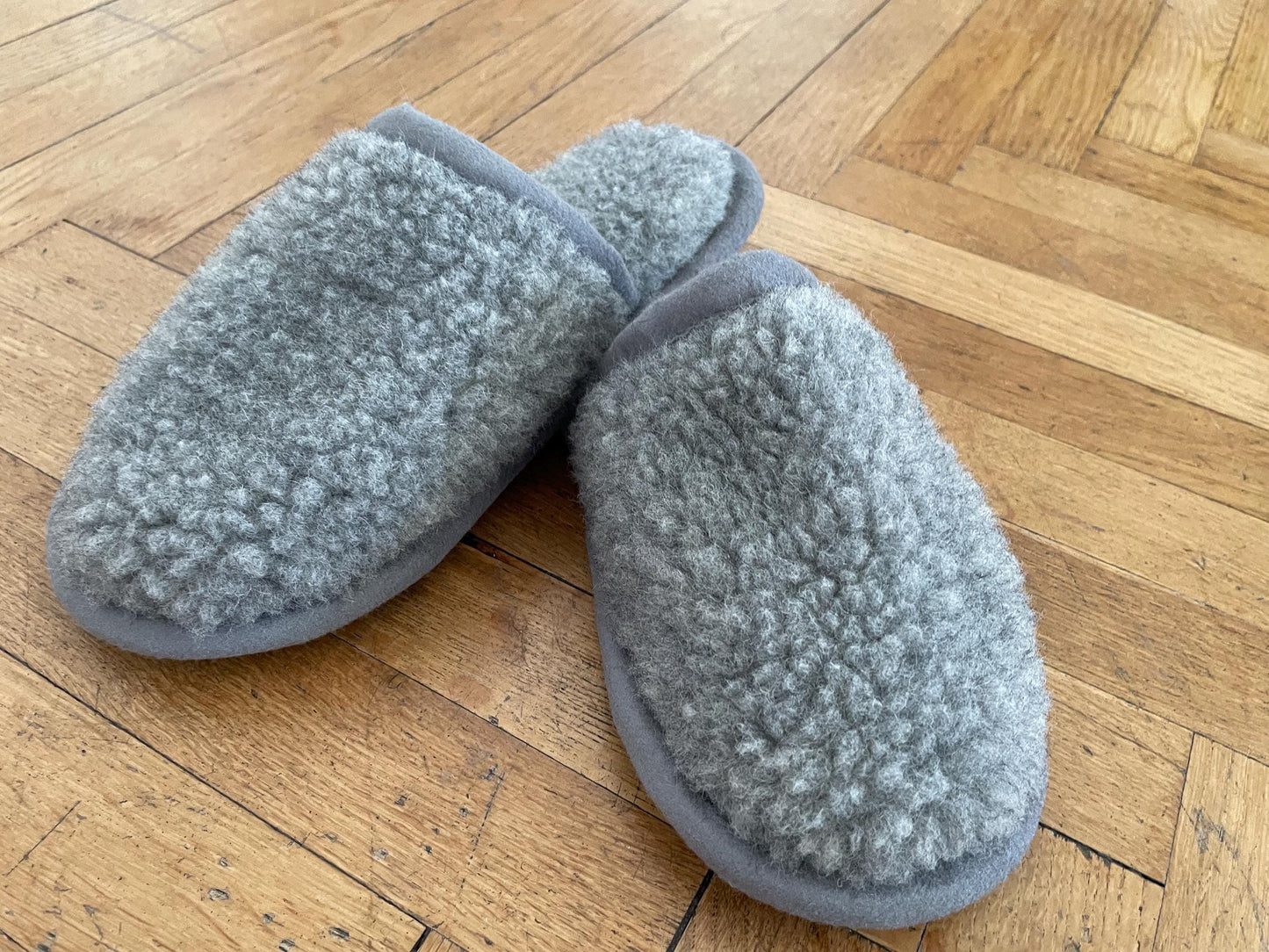 Merino Wool Slippers: Eco-Friendly Non-Slip Indoor Shoes