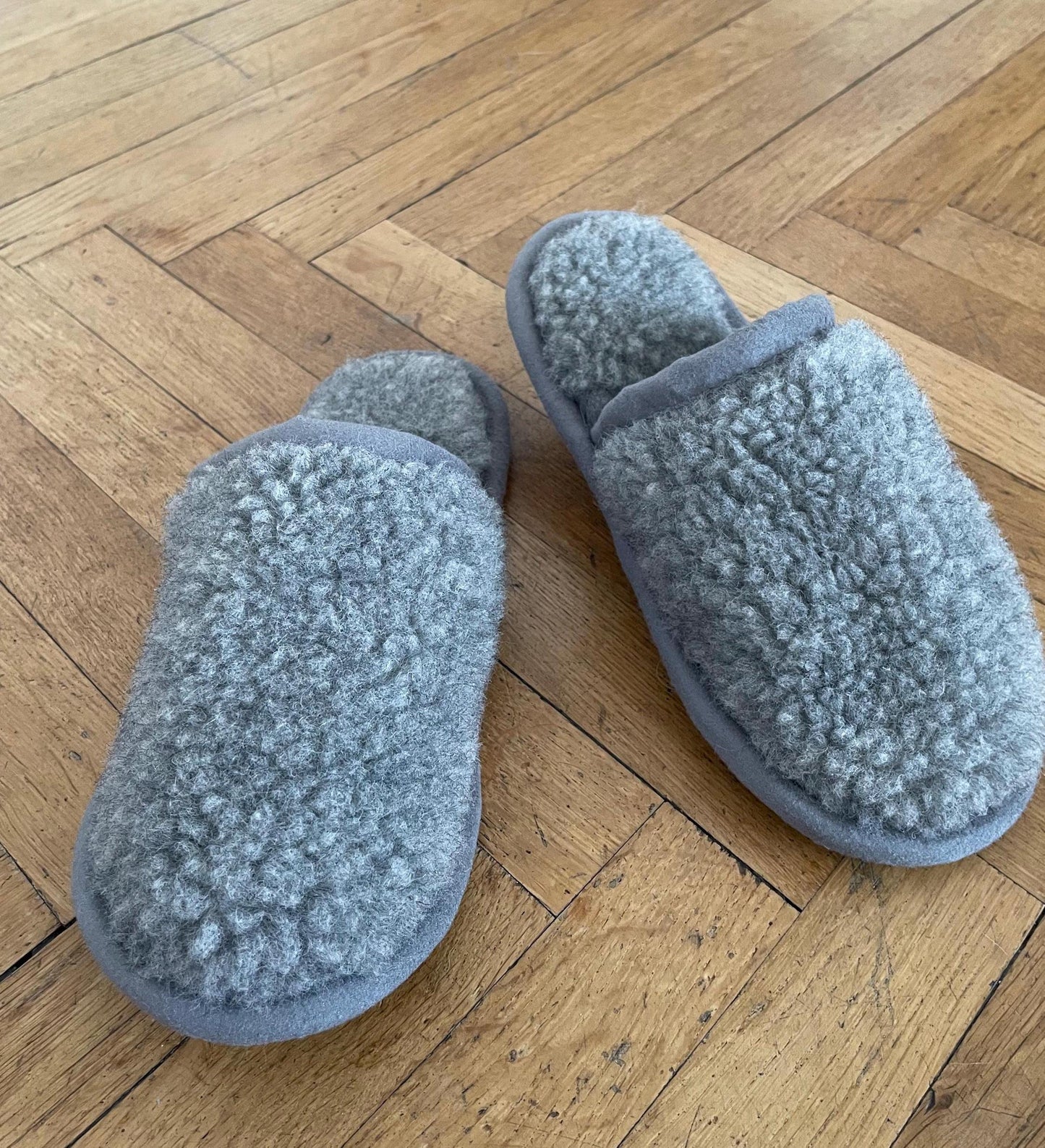 Merino Wool Slippers: Eco-Friendly Non-Slip Indoor Shoes