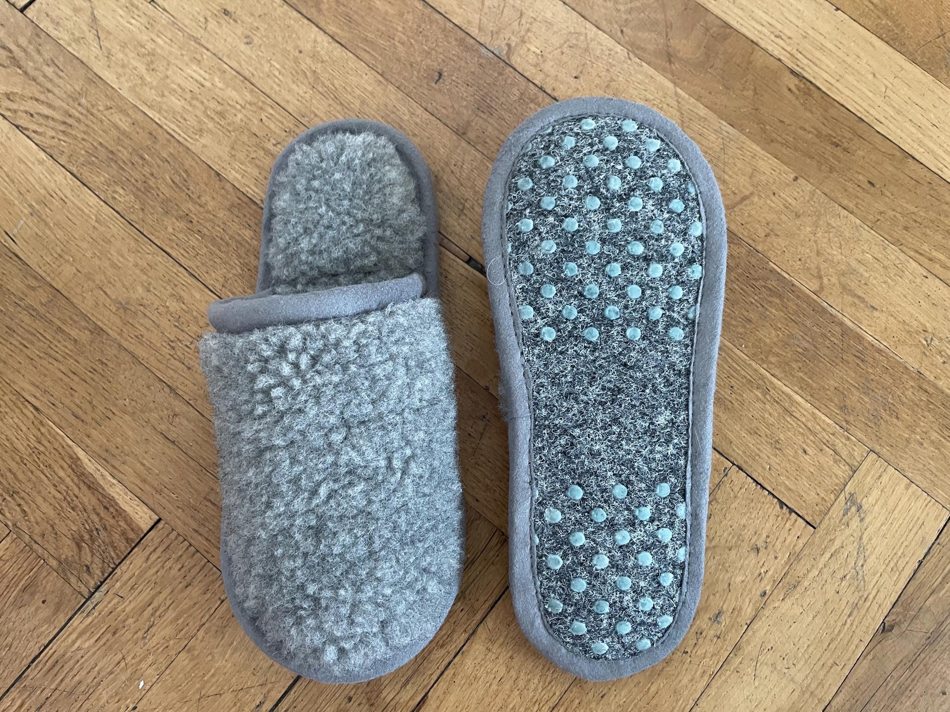 Merino Wool Slippers: Eco-Friendly Non-Slip Indoor Shoes