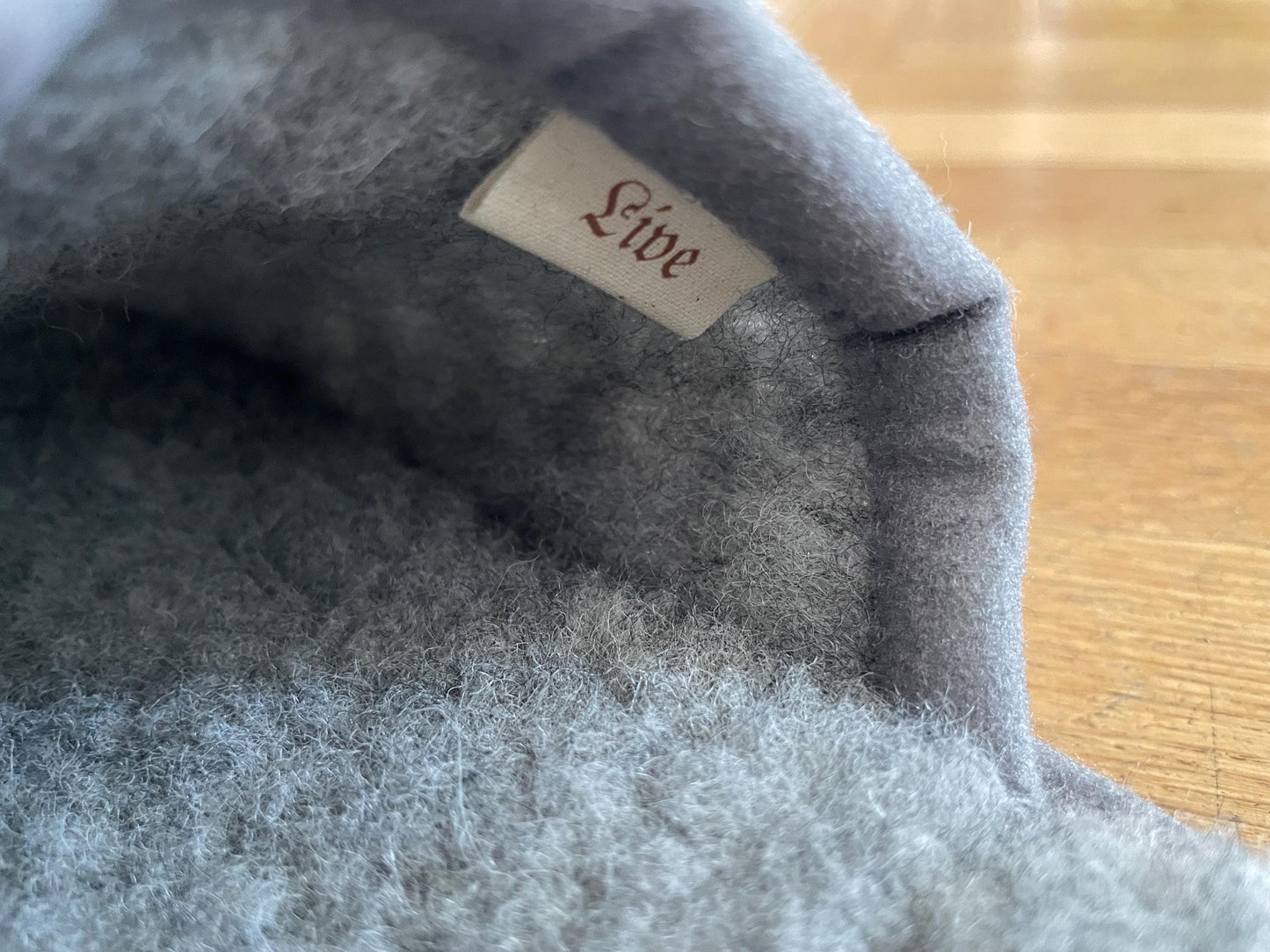 Merino Wool Slippers: Eco-Friendly Non-Slip Indoor Shoes